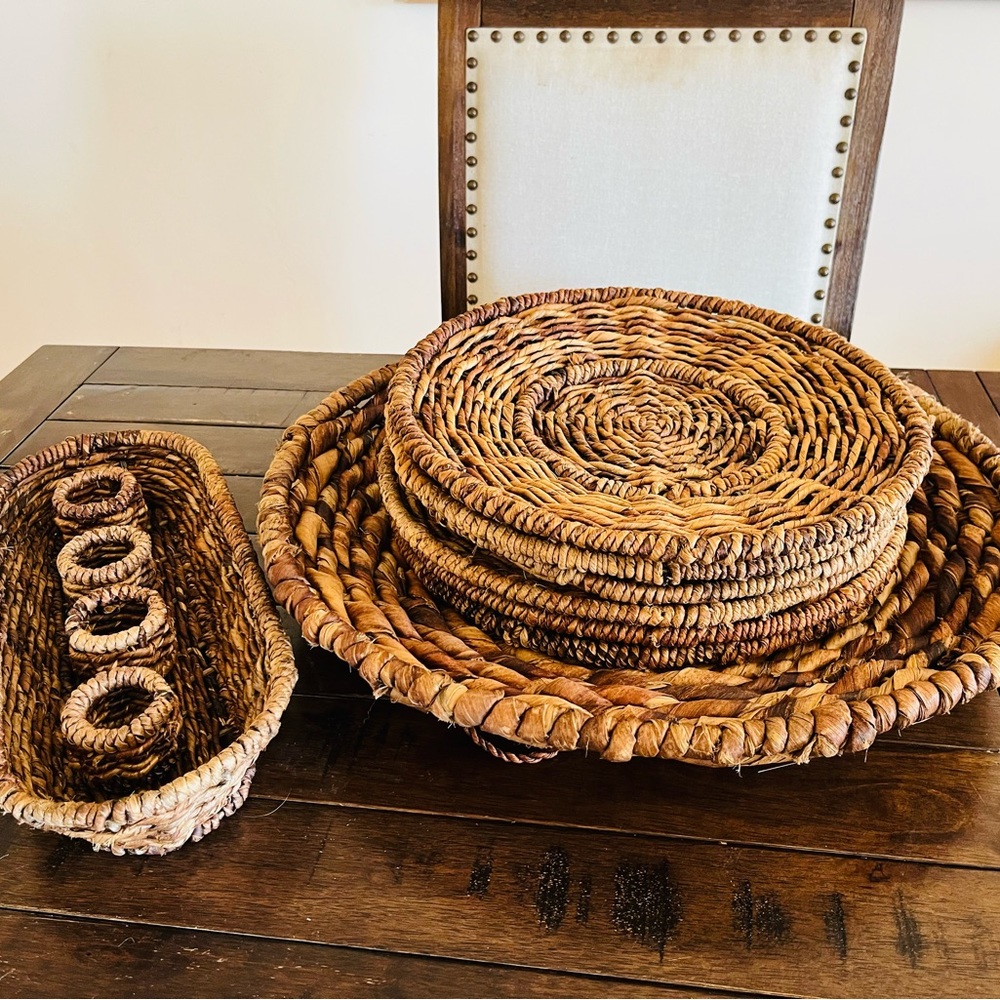 12pc banana leaf basket set